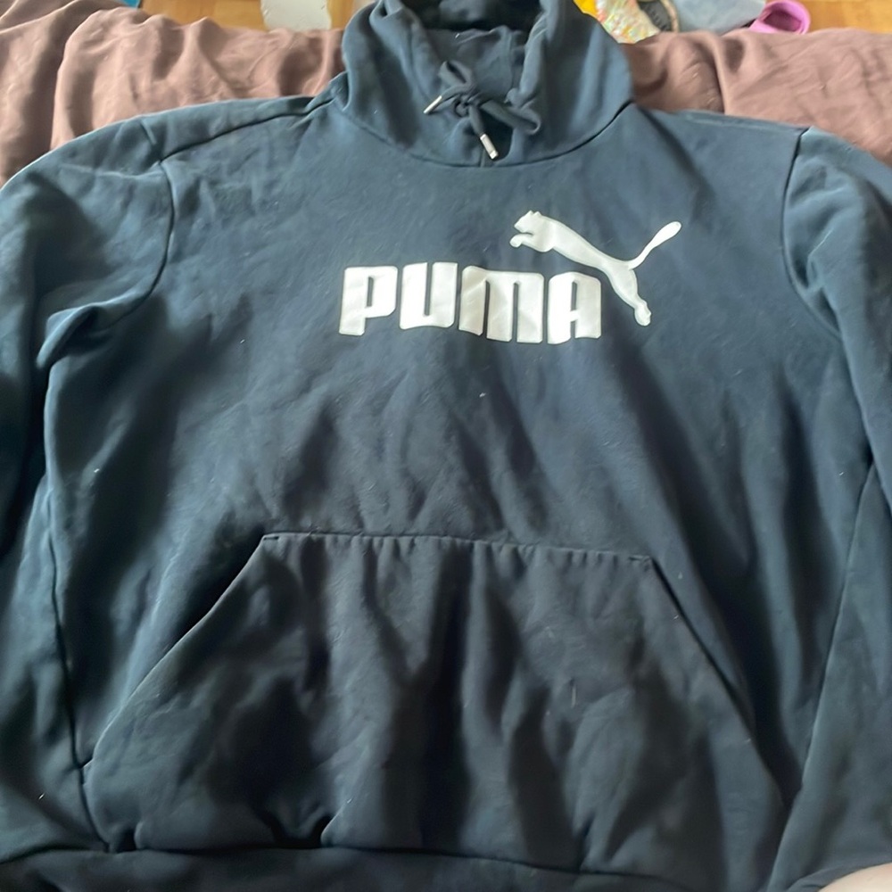 Black PUMA hoodie